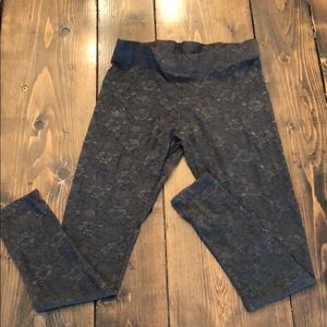 Lace leggings